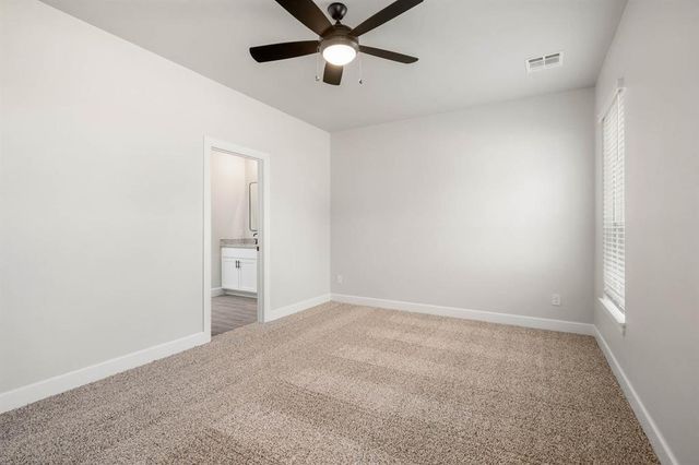 2375 Clubhouse Drive, Blanchard, OK 73010