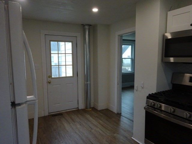 34 Bayview St, Wareham, MA 02571