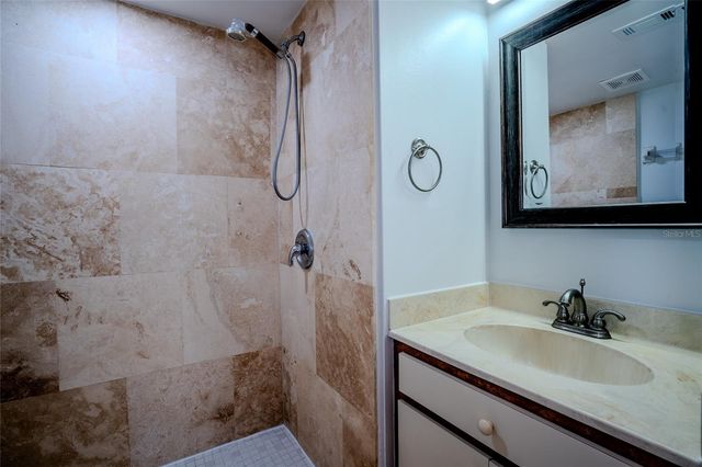 5797 SUMMER SIDE LANE 7A, Sarasota, FL 34231