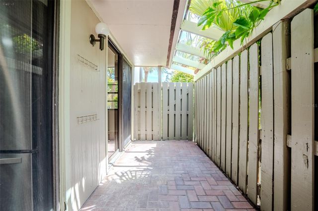 5797 SUMMER SIDE LANE 7A, Sarasota, FL 34231