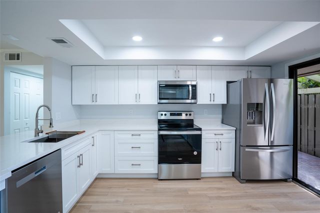 5797 SUMMER SIDE LANE 7A, Sarasota, FL 34231