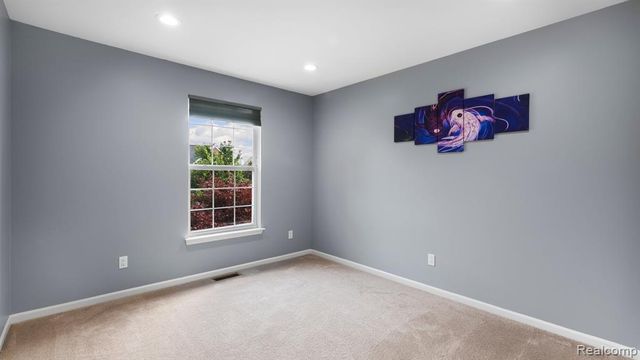 7164 Millrock Avenue, Shelby Twp, MI 48317