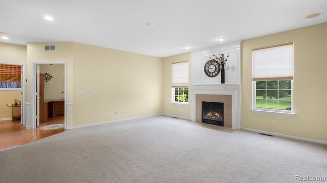 7164 Millrock Avenue, Shelby Twp, MI 48317