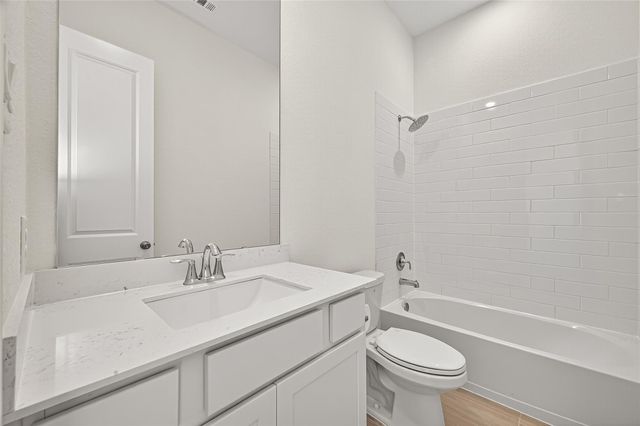 2419 Hazel Berry St, Manvel, TX 77578