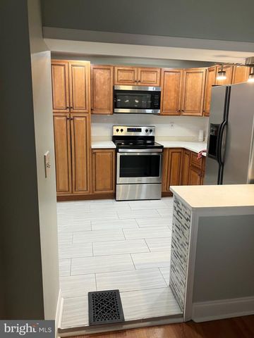 2059 E ONTARIO ST, Philadelphia, PA 19134