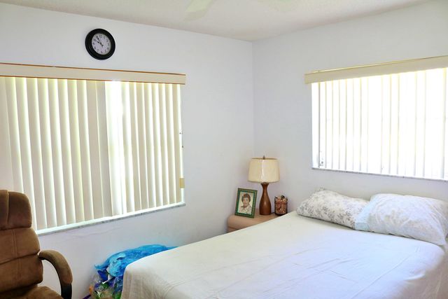 5715 NW 84th Terrace, Tamarac, FL 33321