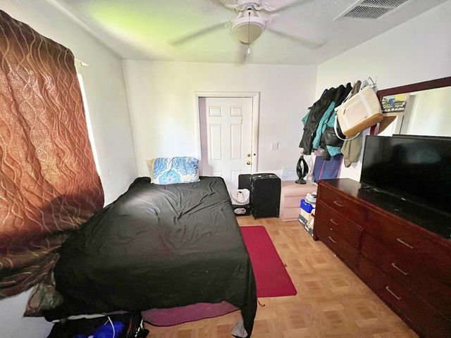 5715 NW 84th Terrace, Tamarac, FL 33321