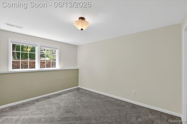 6095 Foxwood Court, Saginaw, MI 48638