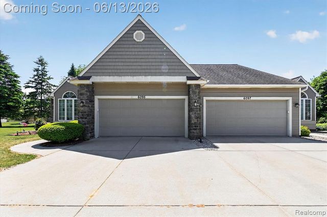 6095 Foxwood Court, Saginaw, MI 48638