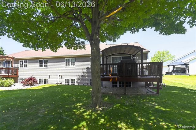 6095 Foxwood Court, Saginaw, MI 48638