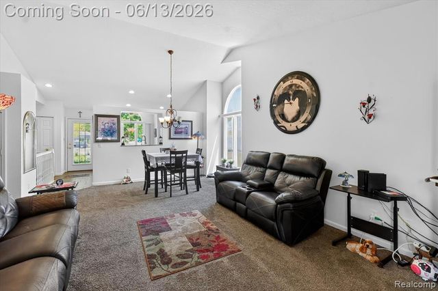 6095 Foxwood Court, Saginaw, MI 48638