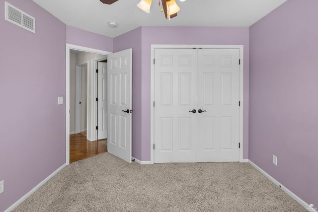 1044 Highland Ridge Drive, Manhattan, KS 66503