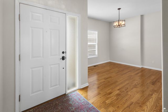 1044 Highland Ridge Drive, Manhattan, KS 66503