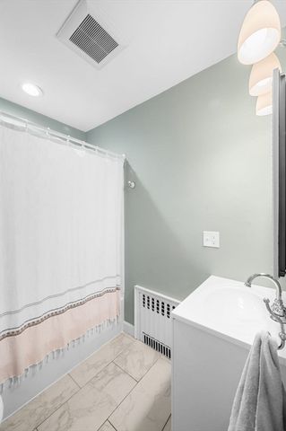 3 Preston Rd 1, Salem, MA 01970