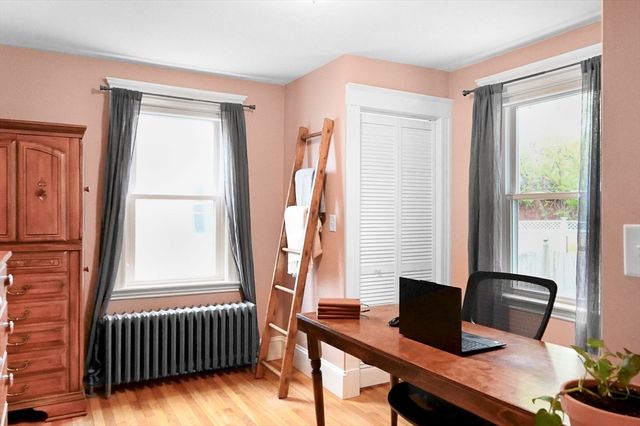 3 Preston Rd 1, Salem, MA 01970