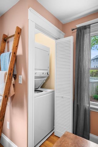 3 Preston Rd 1, Salem, MA 01970