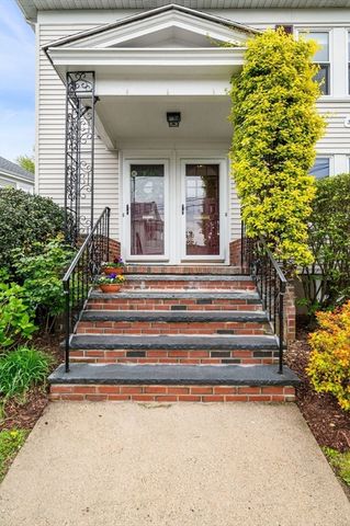 3 Preston Rd 1, Salem, MA 01970