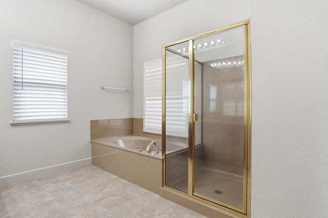 3216 Allan Adale Drive, Modesto, CA 95355