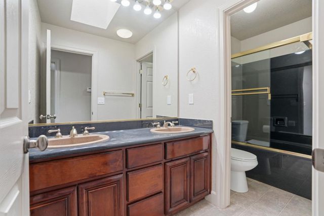 3216 Allan Adale Drive, Modesto, CA 95355