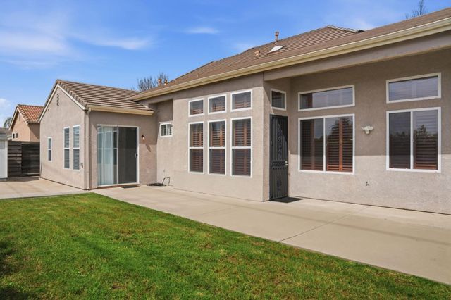 3216 Allan Adale Drive, Modesto, CA 95355