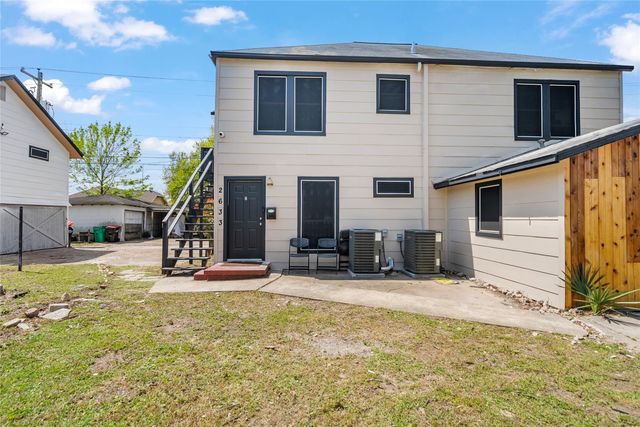 2629 W Main Street 1BD, Baytown, TX 77520