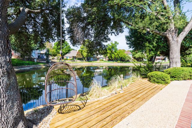 926 Laguna Drive, Coppell, TX 75019