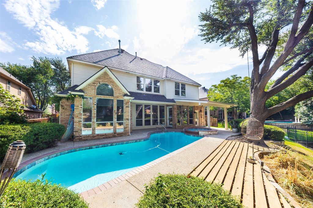 926 Laguna Drive, Coppell, TX 75019