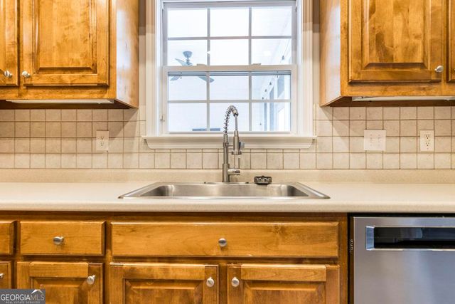 132 Hidden Creek Circle, Lizella, GA 31052