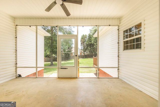 132 Hidden Creek Circle, Lizella, GA 31052