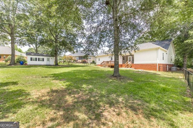 132 Hidden Creek Circle, Lizella, GA 31052