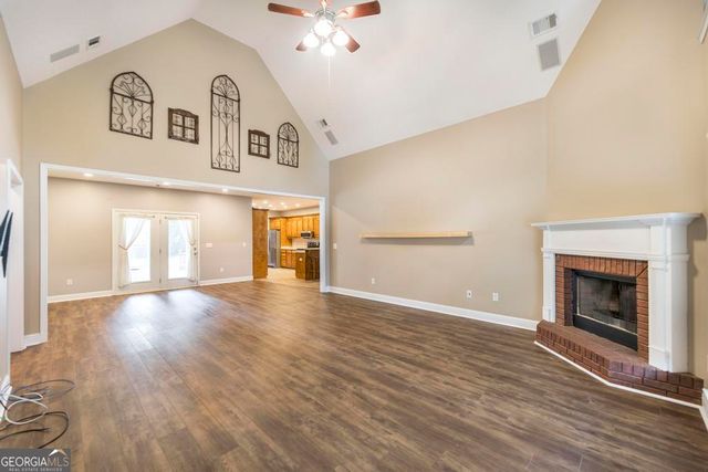 132 Hidden Creek Circle, Lizella, GA 31052