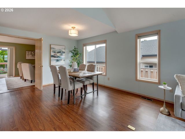 16106 Sw REFECTORY Pl, Portland, OR 97224