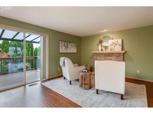 16106 Sw REFECTORY Pl, Portland, OR 97224
