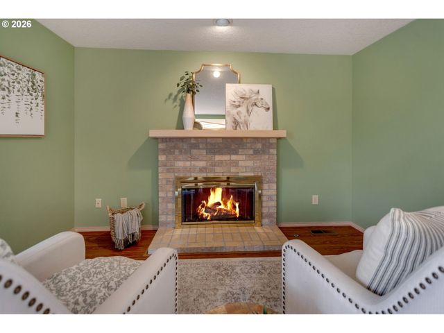 16106 Sw REFECTORY Pl, Portland, OR 97224