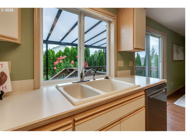 16106 Sw REFECTORY Pl, Portland, OR 97224