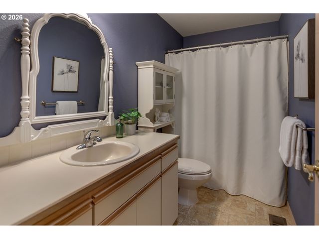 16106 Sw REFECTORY Pl, Portland, OR 97224