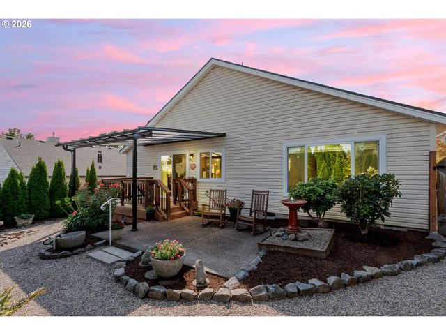 16106 Sw REFECTORY Pl, Portland, OR 97224