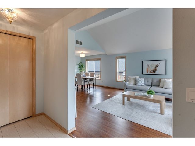 16106 Sw REFECTORY Pl, Portland, OR 97224