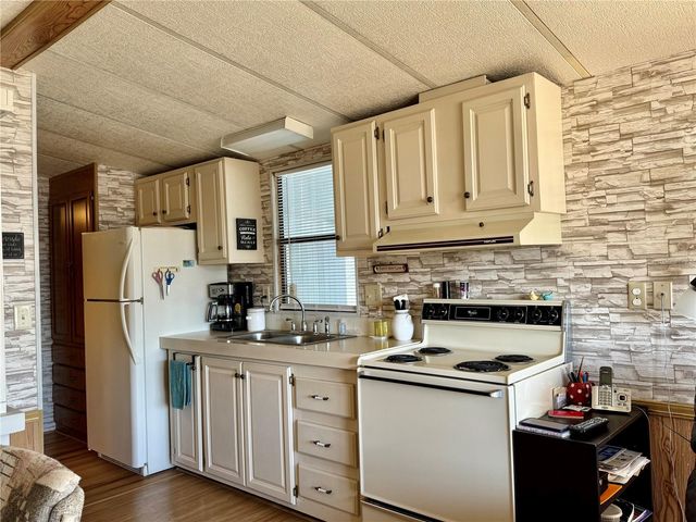 35170 DANNY DRIVE 159, Zephyrhills, FL 33541