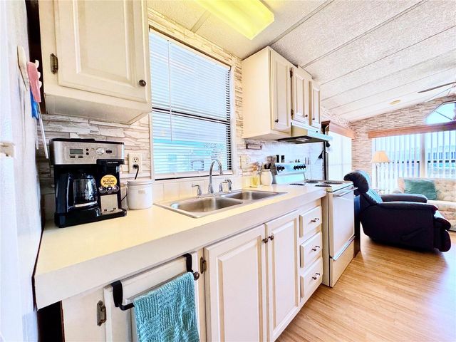 35170 DANNY DRIVE 159, Zephyrhills, FL 33541