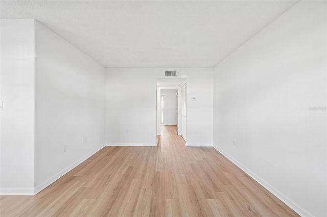 8101 11TH STREET N 125, St Petersburg, FL 33702