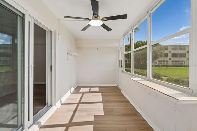 8101 11TH STREET N 125, St Petersburg, FL 33702