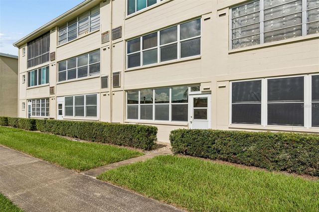 8101 11TH STREET N 125, St Petersburg, FL 33702