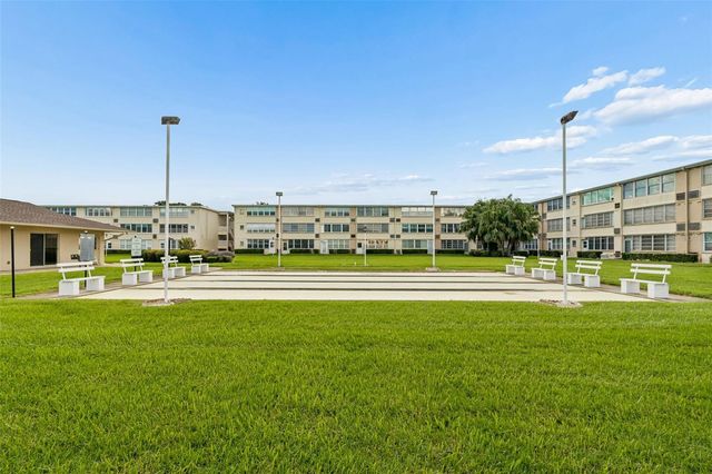8101 11TH STREET N 125, St Petersburg, FL 33702