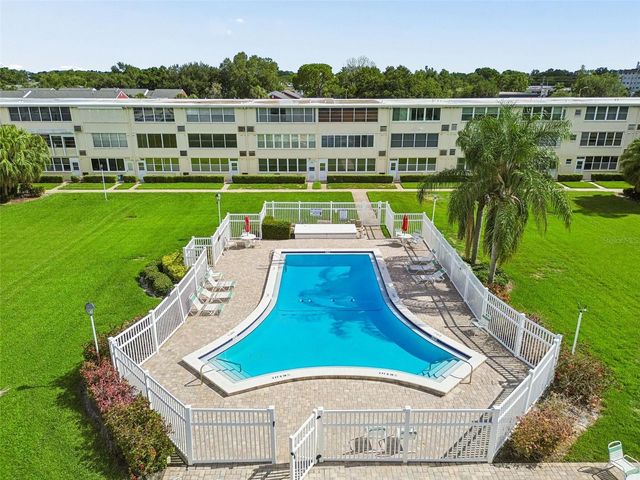 8101 11TH STREET N 125, St Petersburg, FL 33702
