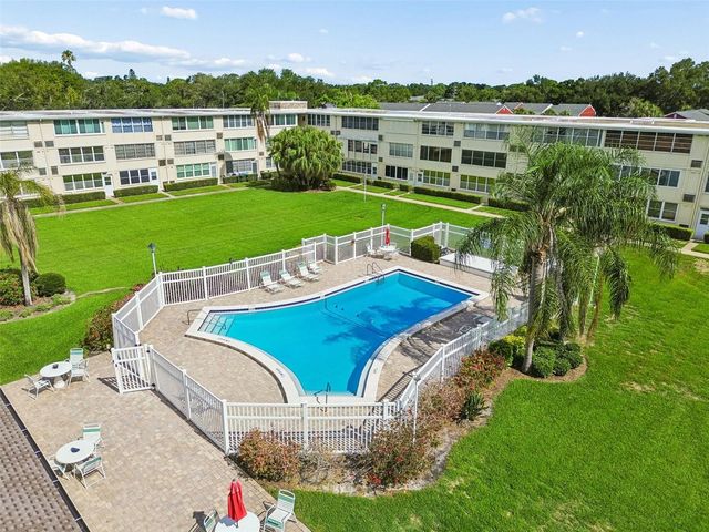 8101 11TH STREET N 125, St Petersburg, FL 33702