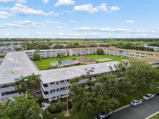 8101 11TH STREET N 125, St Petersburg, FL 33702