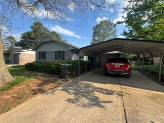 1019 Four Seasons Drive, Durant, OK 74701