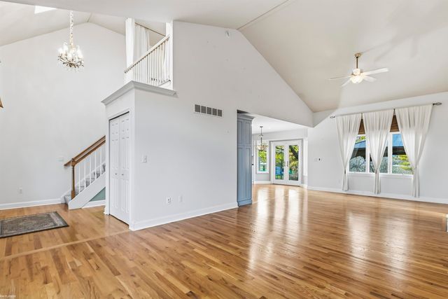 758 Highland Drive, Saint Clair, MI 48079