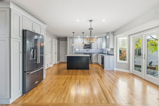 758 Highland Drive, Saint Clair, MI 48079